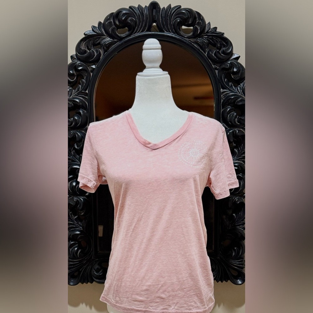 LE - Vintage Wash V-Neck Tee With Nautical Compass Anchor Logo